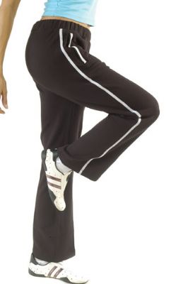 ADA SPOR - FLEX tescilli markasI ile spor giyim rnleri retmekte yurt iinde ve yurt dIInda pazarlama faaliy